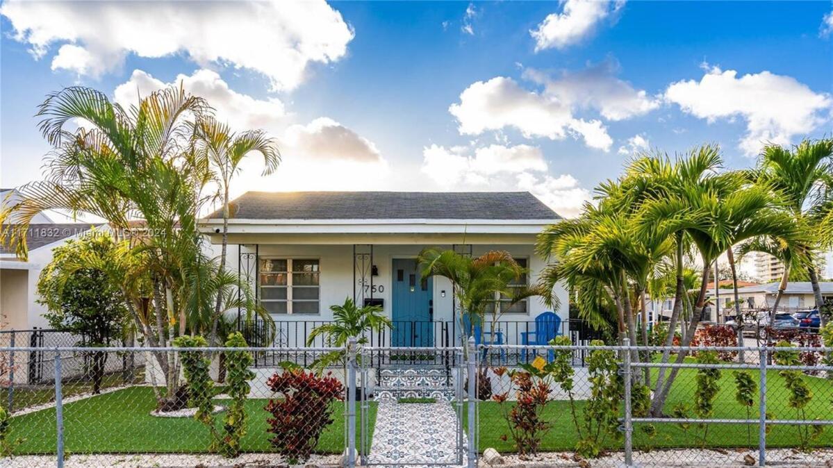 New 3bed 2bath Brickell & 8th Street Сasa de vacaciones *