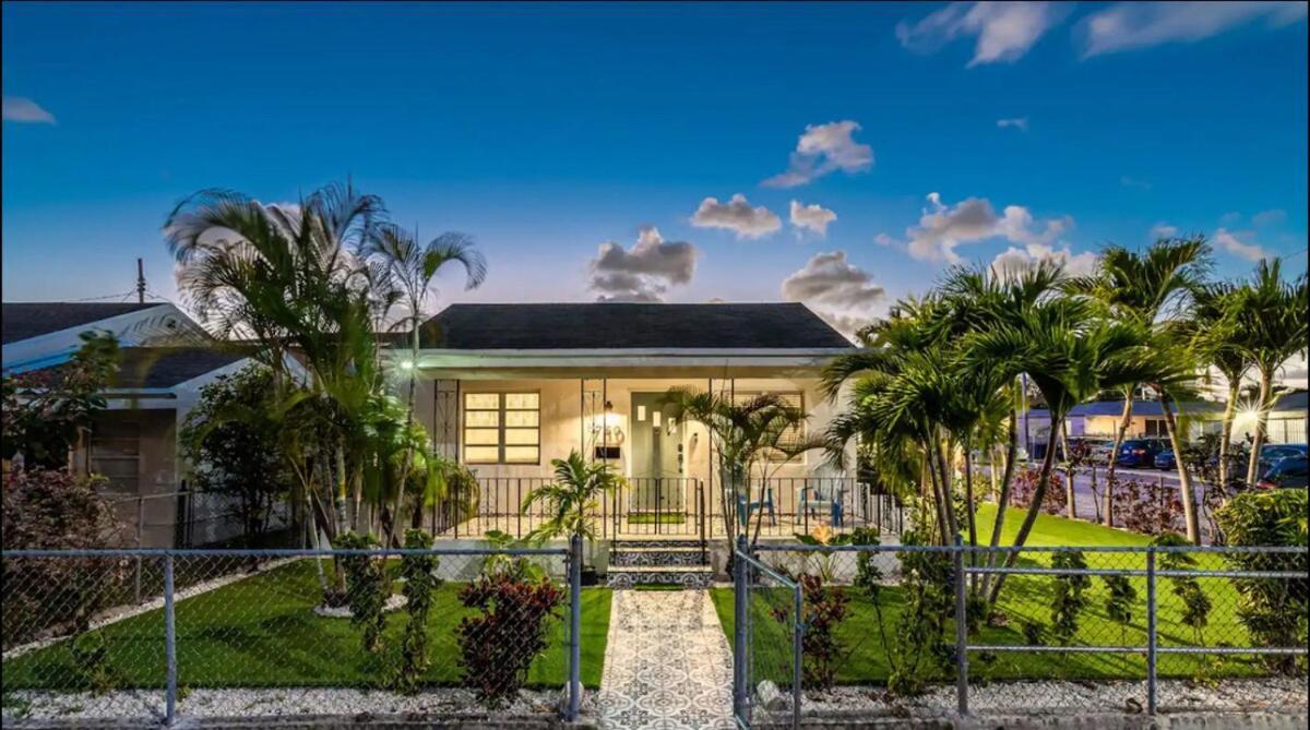 New 3bed 2bath Brickell & 8th Street Сasa de vacaciones